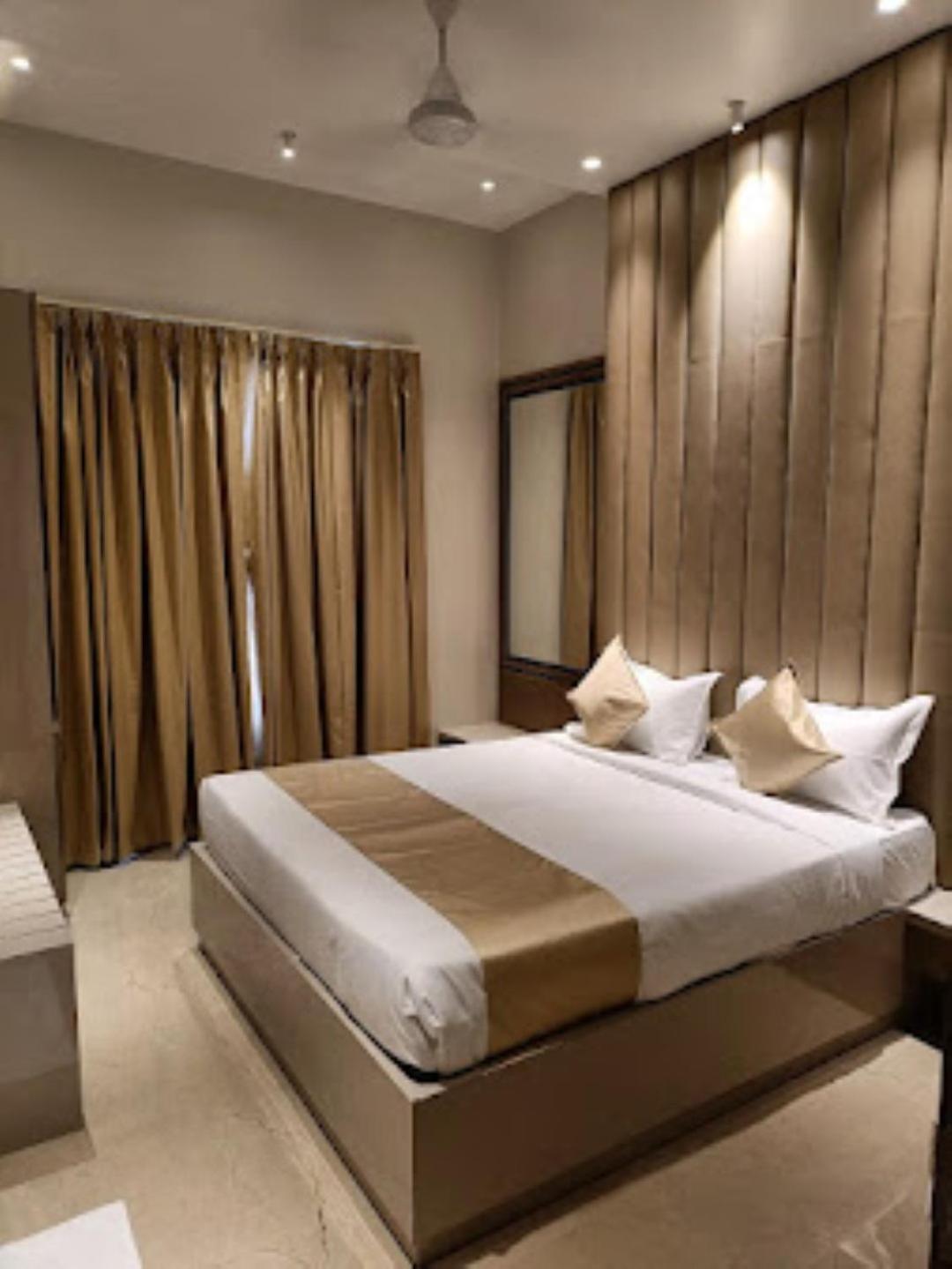 Red Orchid Hotel קאנפור מראה חיצוני תמונה