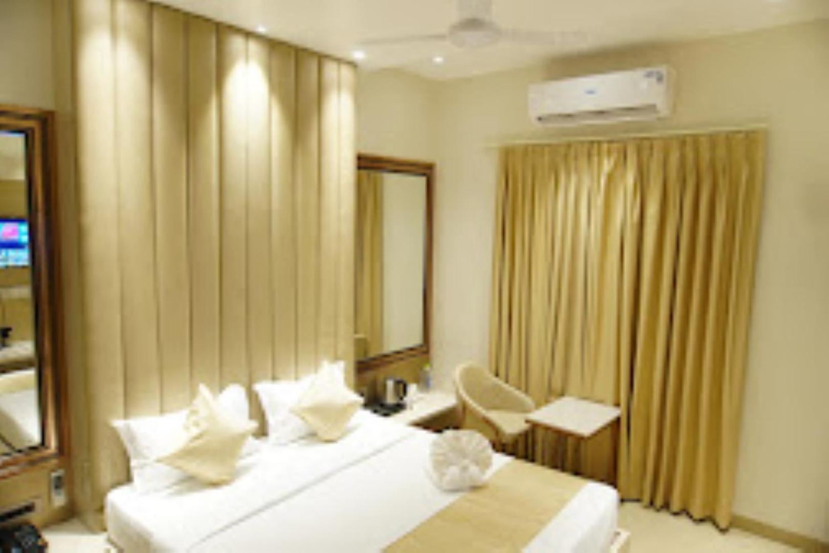 Red Orchid Hotel קאנפור מראה חיצוני תמונה